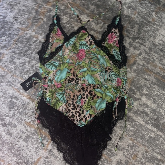 🟢 INC Tropical Jungle leopard bodysuit size Small - Picture 6 of 8